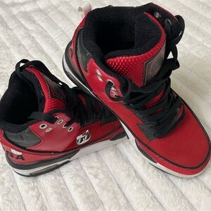Zumba Fitness Red and Black Womenswear Sneakers